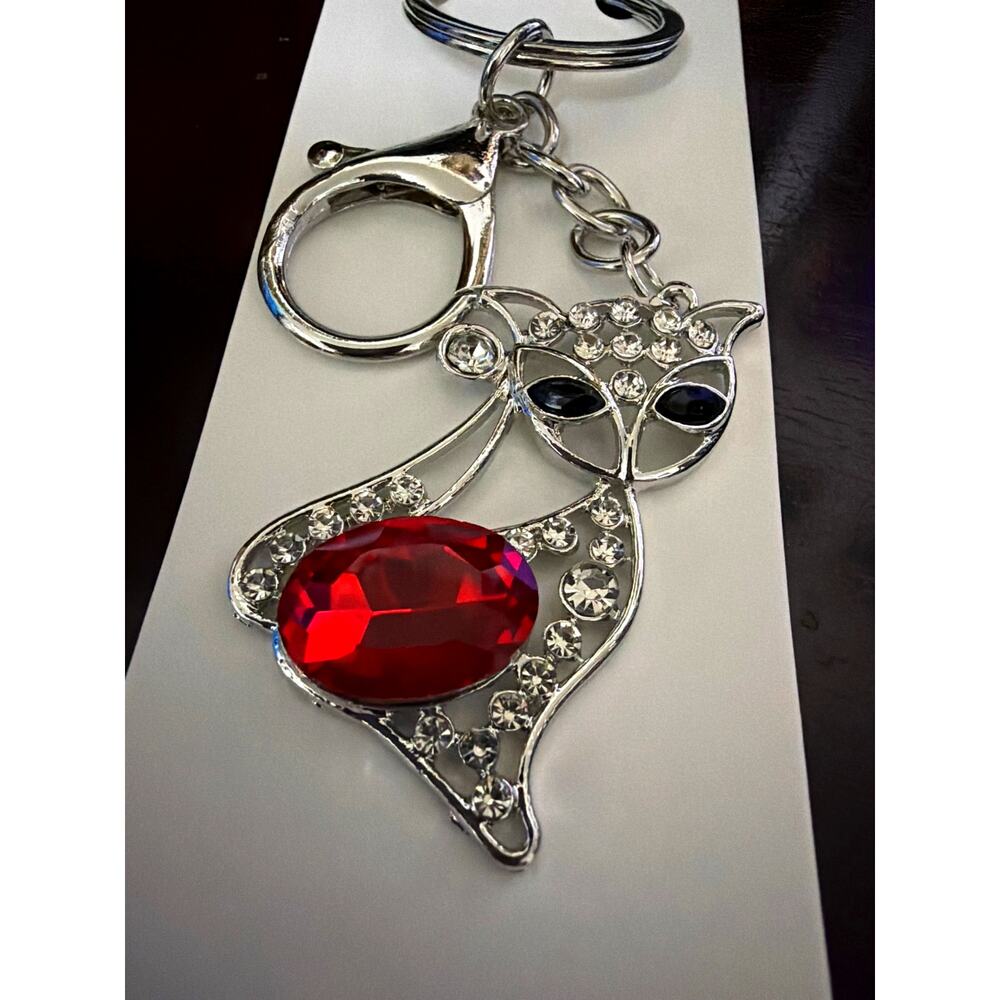 Crystal Collection Silver-tone Rhinestone Cat Keychain Bag Tag